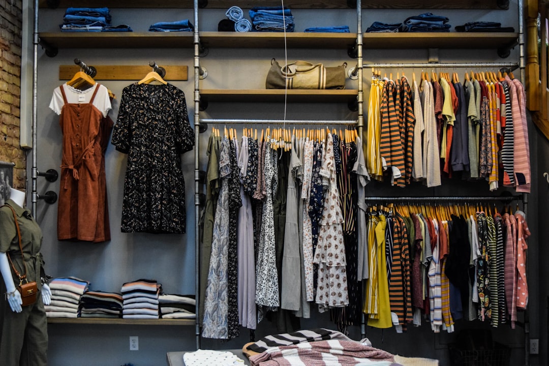 assorted-color-clothes-oyye4g-i5zq